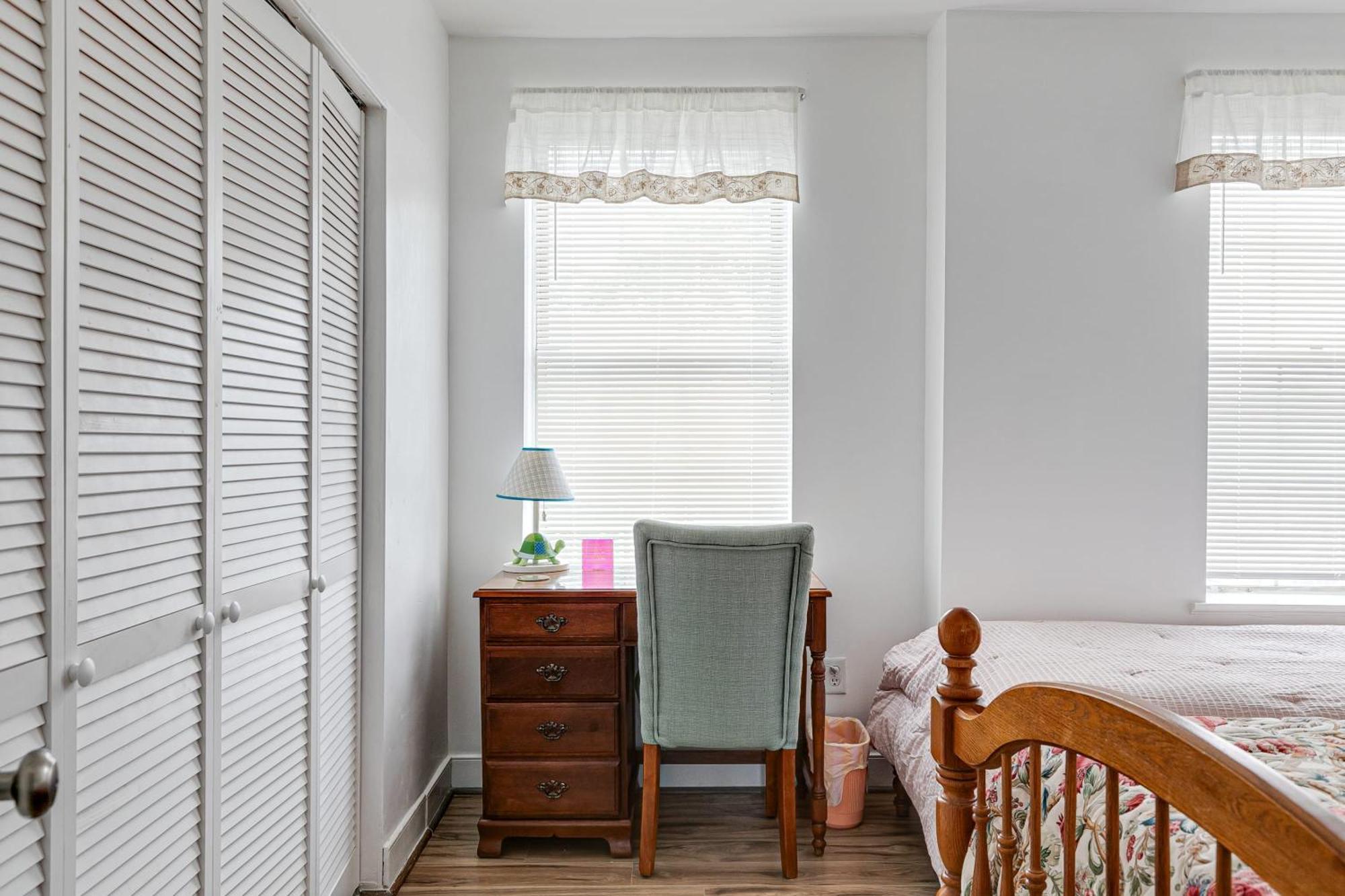 Peaceful & Spacious Family Home Near Carytown Fully Fenced Richmond Exterior photo