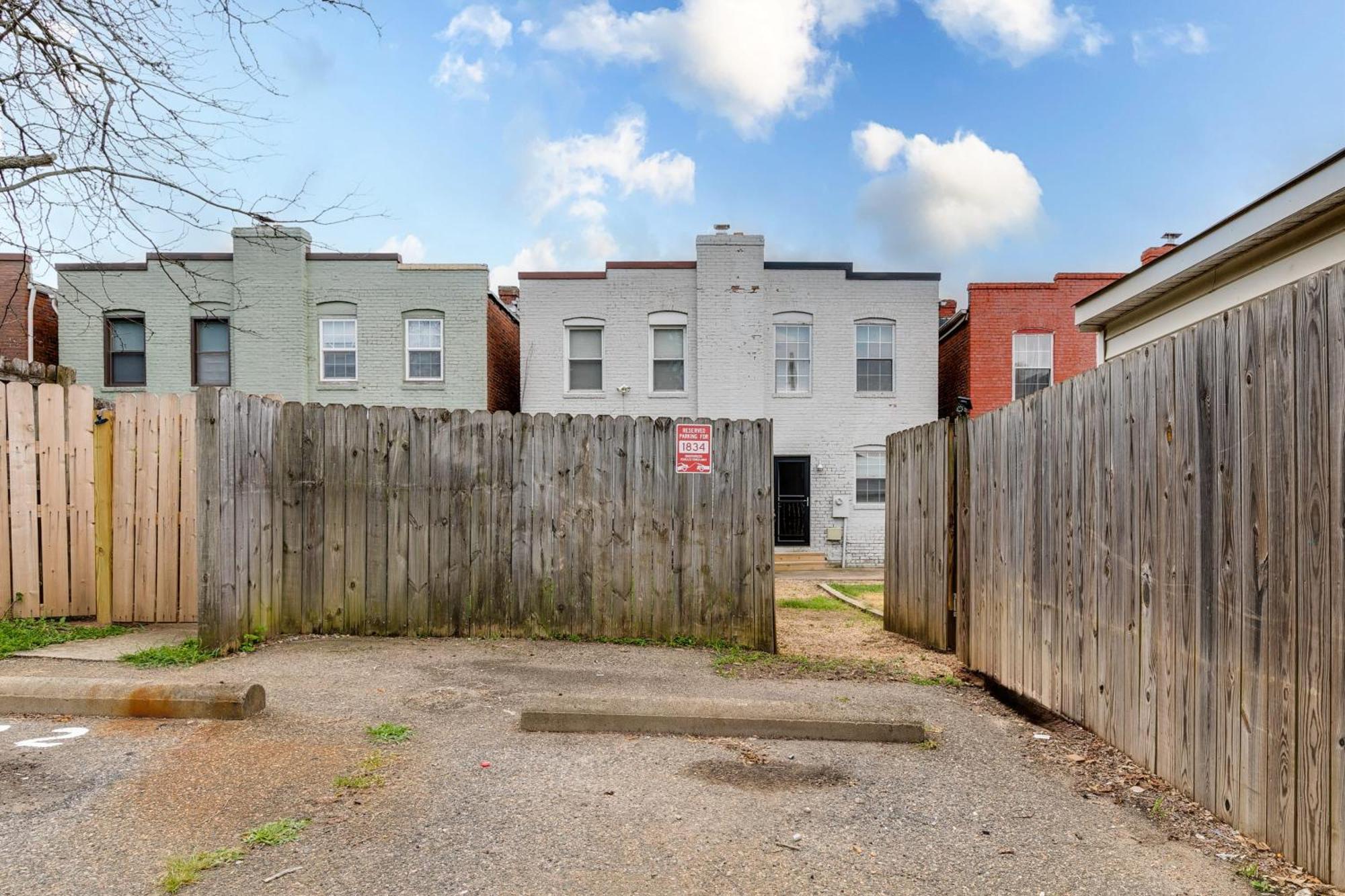 Peaceful & Spacious Family Home Near Carytown Fully Fenced Richmond Exterior photo